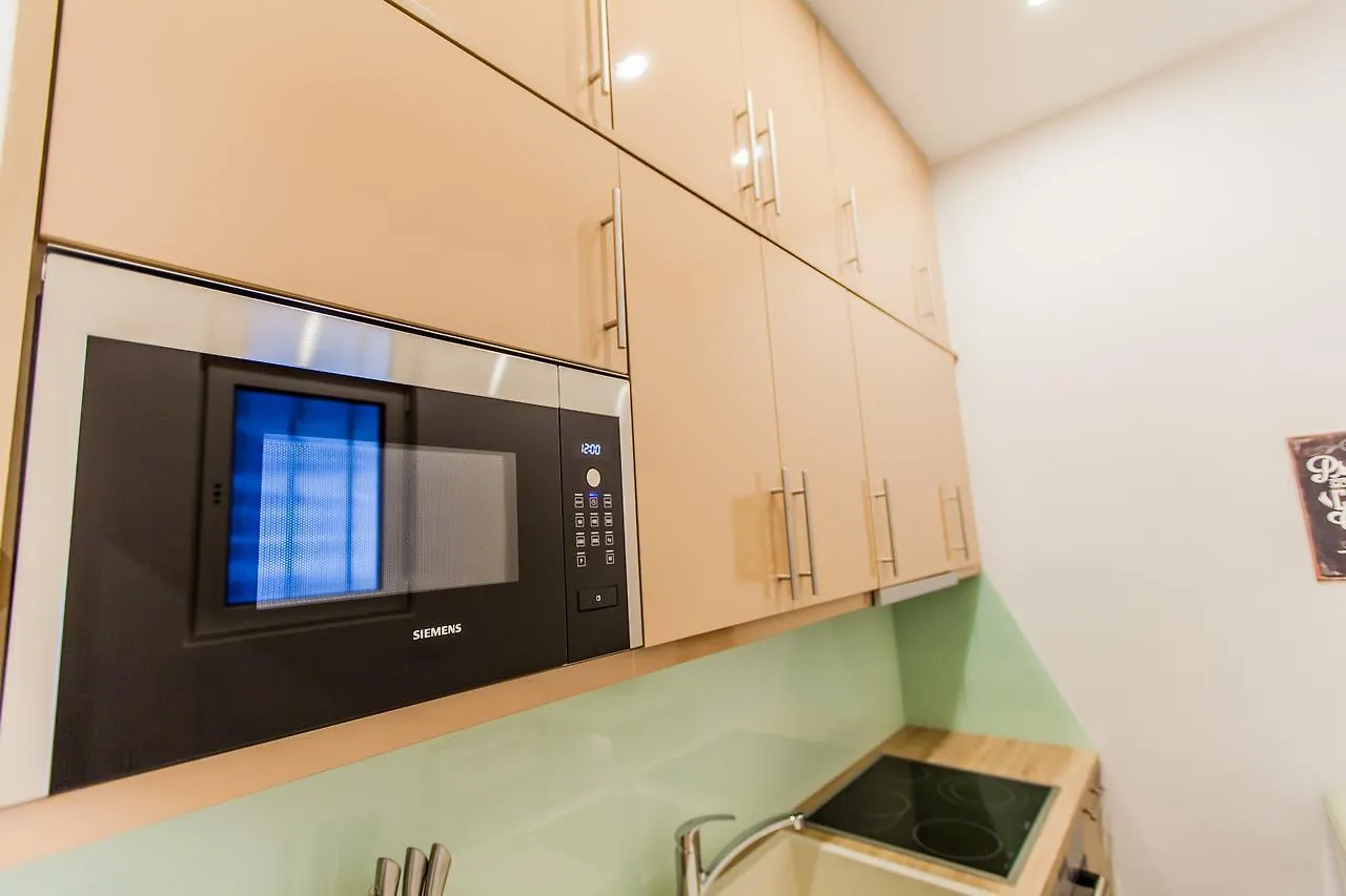 Vienna Market Apartments & Free Parking 0*,