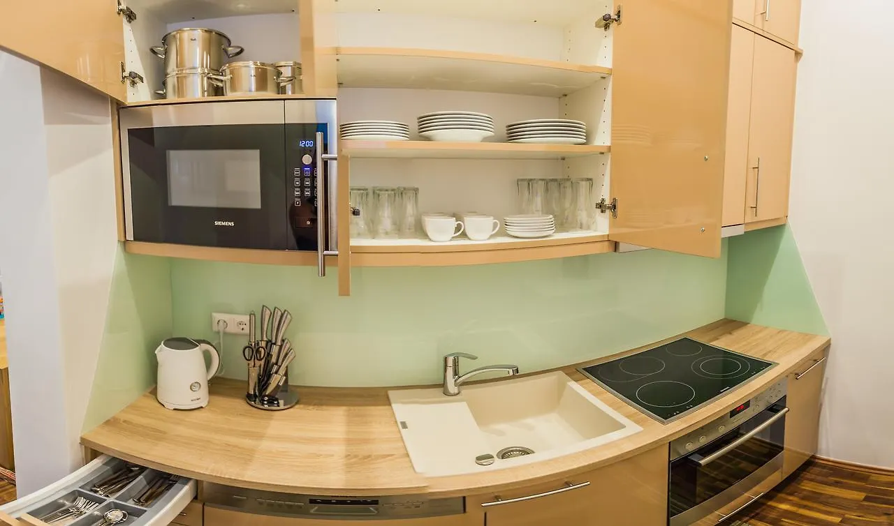 Vienna Market Apartments & Free Parking