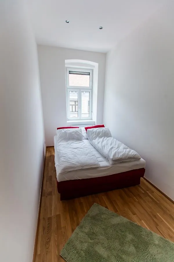 Vienna Market Apartments & Free Parking