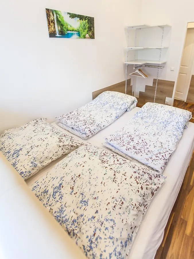 Vienna Market Apartments & Free Parking 0*,